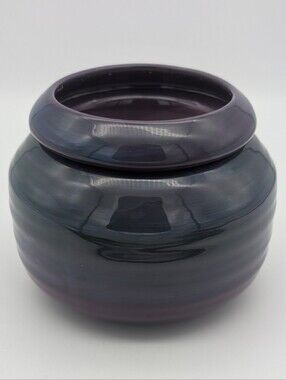 Vintage (1998) The Violet Pot
